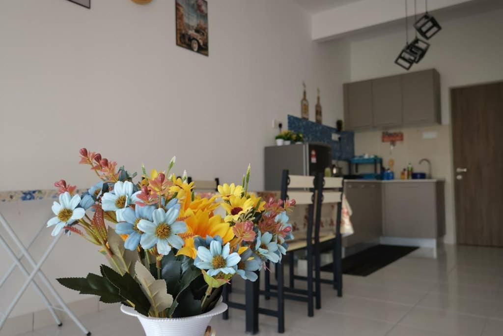 Anis Usim Klia Inti Manipal 3 Apartment Nilai