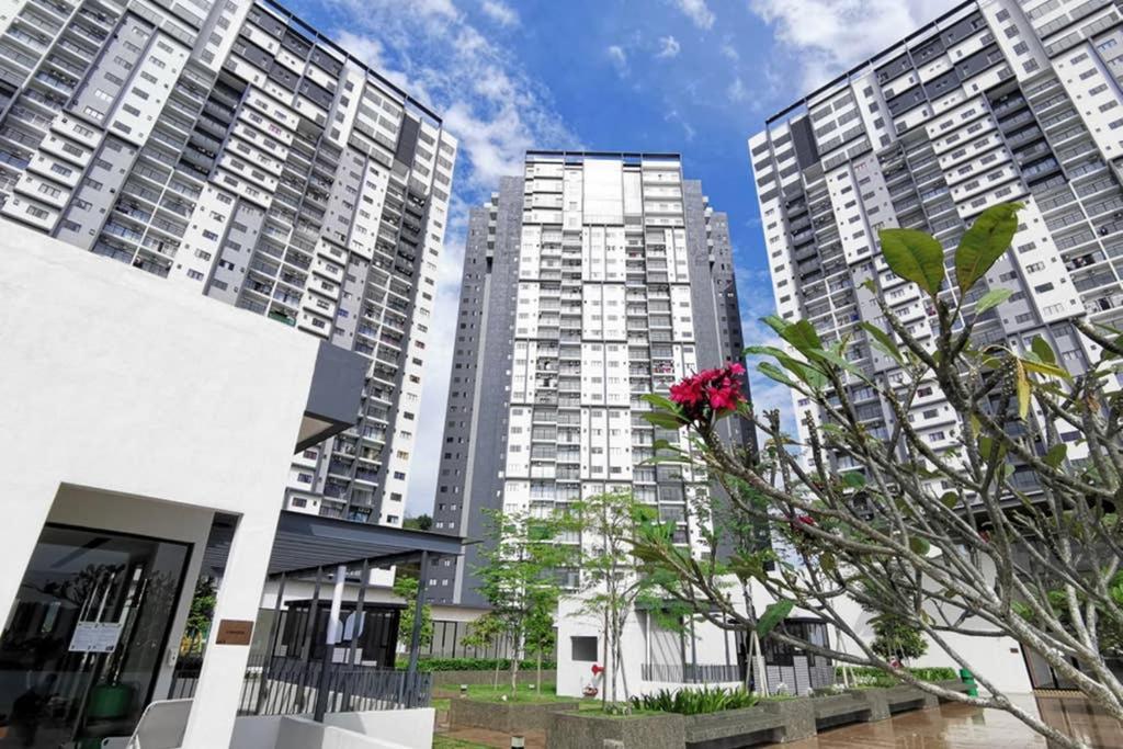 Anis Usim Klia Inti Manipal 3 Apartment *