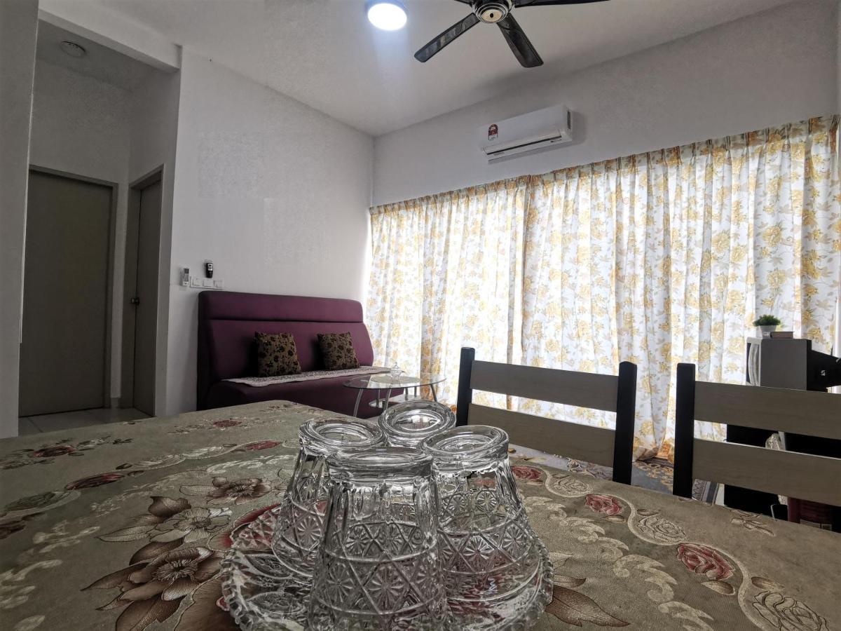 Anis Usim Klia Inti Manipal 3 Apartment Nilai